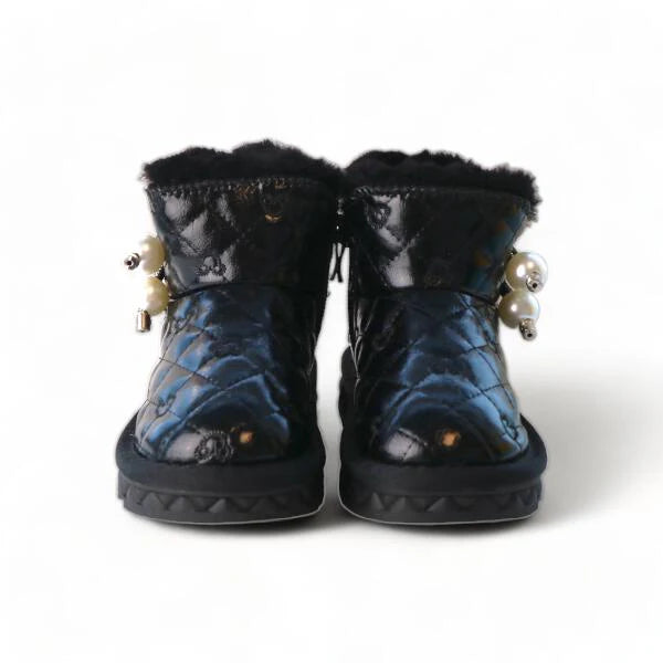 Minnie Pearl Charm Quilted Black Boots