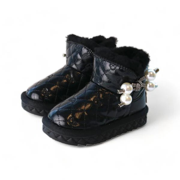 Minnie Pearl Charm Quilted Black Boots
