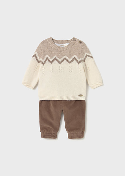Set long trousers with sweater