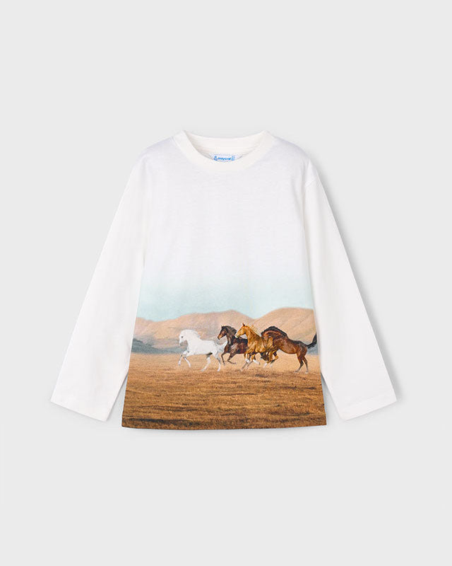 White long-sleeve shirt with a graphic of four horses running on a desert landscape.