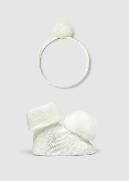 Ecru Headband & Socks Set