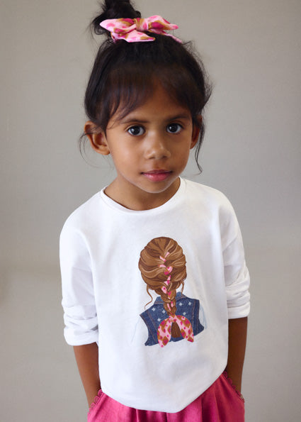 Girl Graphic T-shirt with Hair Tie