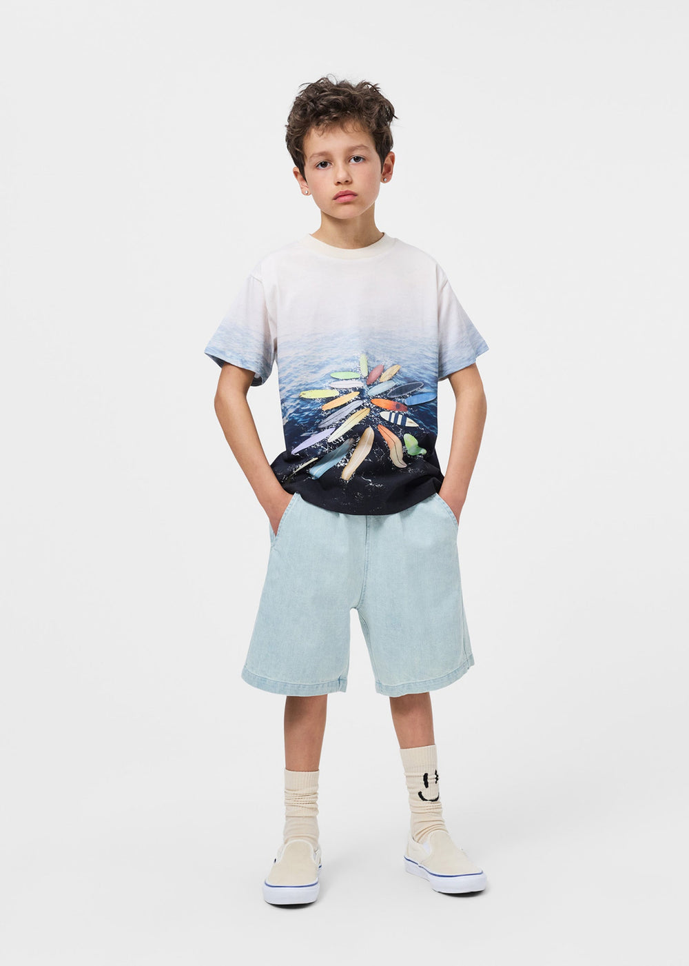 Riley T-shirt - Floating Boards