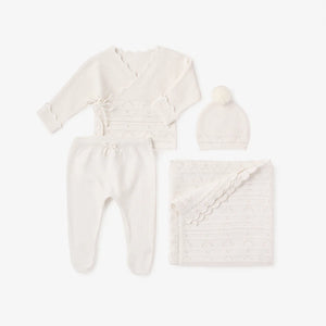 White cashmere baby set with box "Take me home"