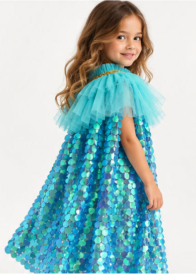 Frozen Fantasy Cape