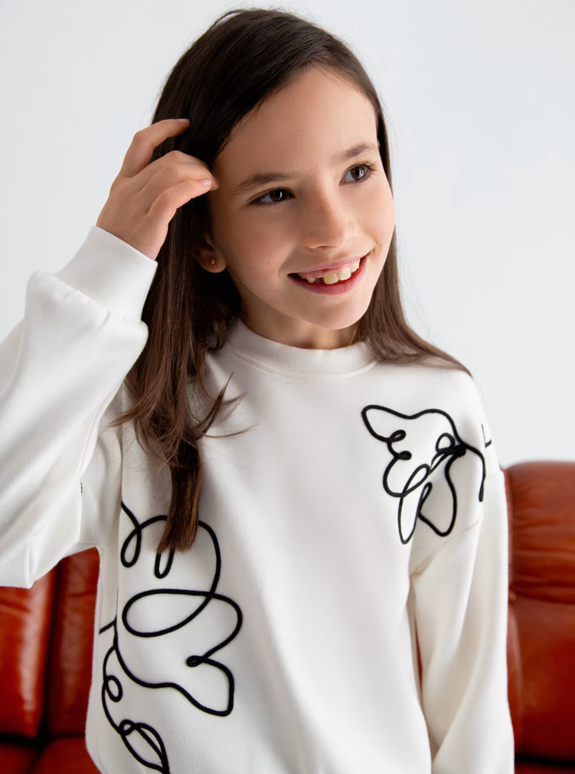 Embroidered Cream Sweatshirt