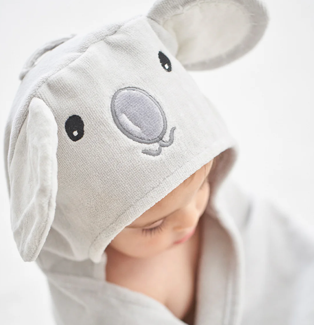 Elegant Hooded Baby Bath Wrap