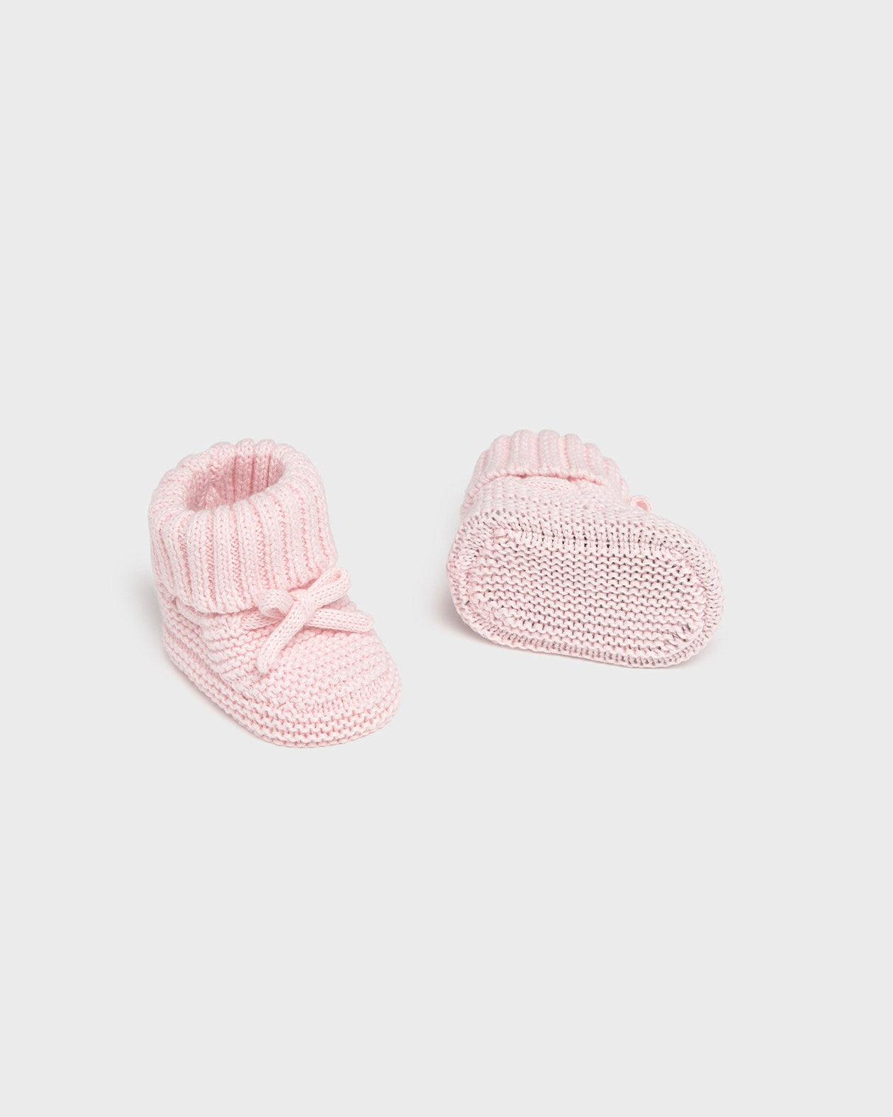 Newborn Knit Booties